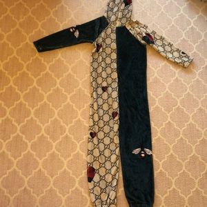 Hooded Gucci onzie